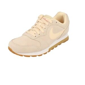 Nike - Womens MD Runner 2 SE Trainers - AQ9121 Sneakers - size 9